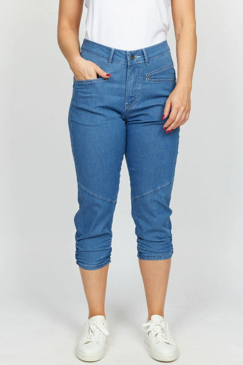 BZ Capri buks