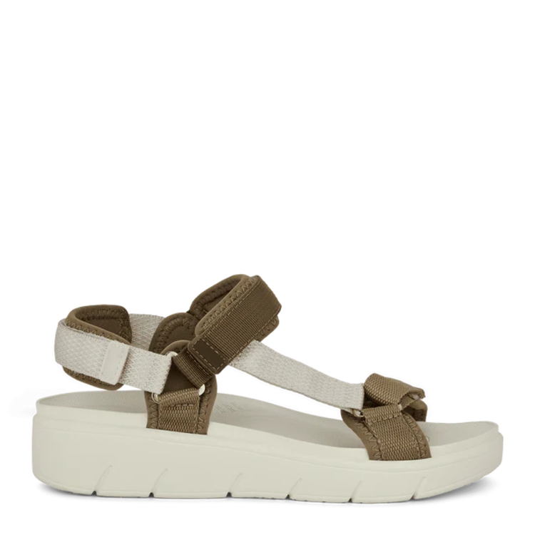 GC sandal